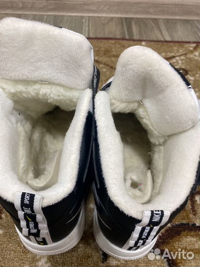 Кроссовки nike