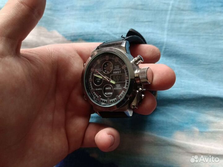 Часы мужские amst