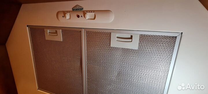 Кухонная вытяжка 90 см Elikor Камин Грань 90П-650