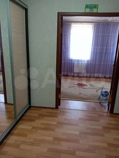 2-к. квартира, 64 м², 3/3 эт.