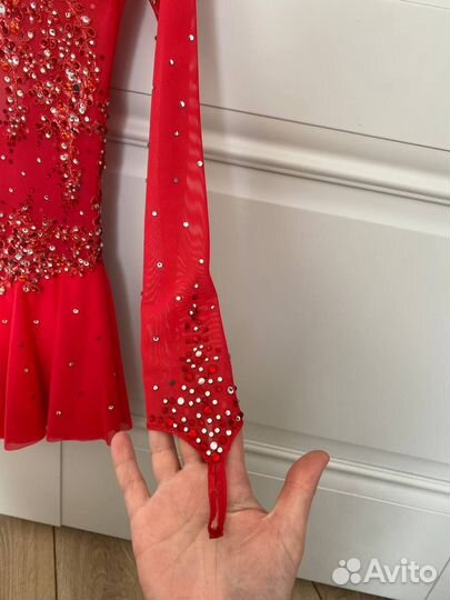 Костюм для фигурного катания 140