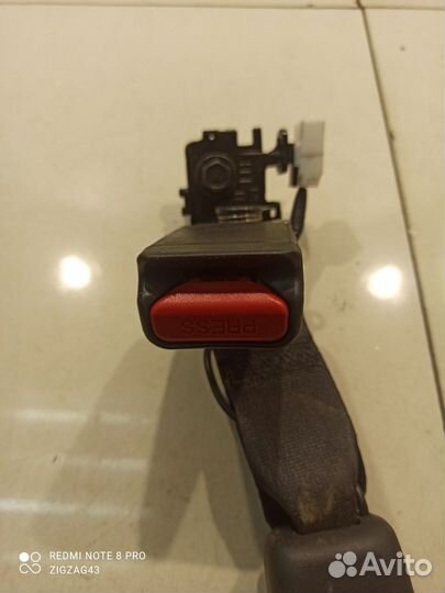 Ответная часть ремня задняя (Kia K5 III)