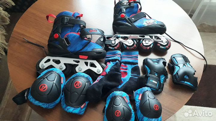 Коньки роликовые