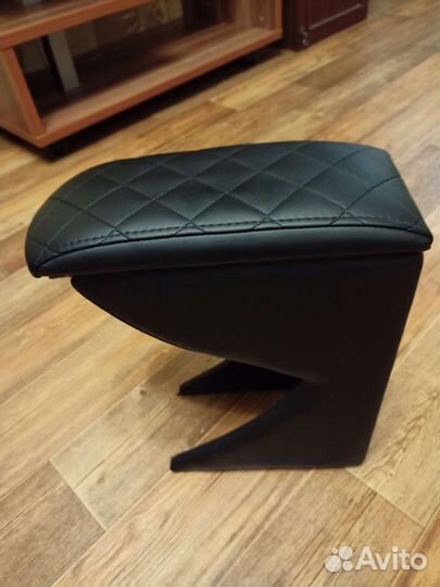 Подлокотник renault logan/sandero 2 stepway