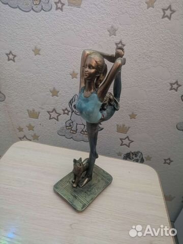 Статуэтка гимнастка балерина