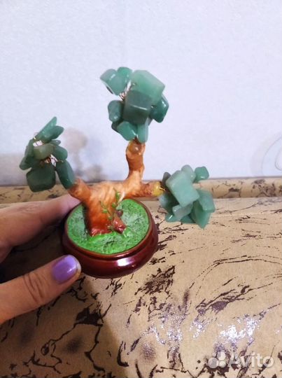 Дерево -сувенир, натуральный камень