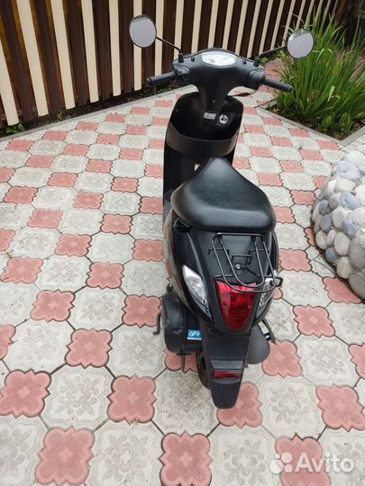 Suzuki Lets 6