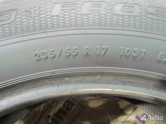 Gislaved Nord Frost 5 235/55 R17 93Q