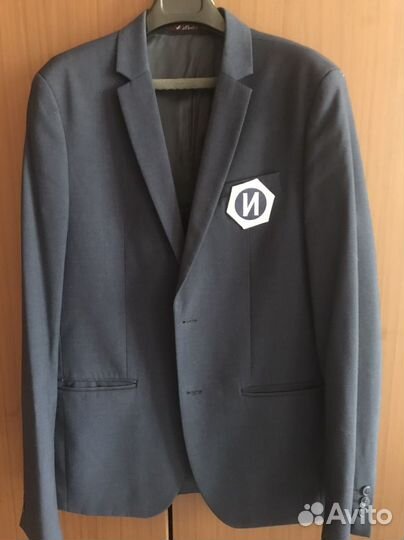 Костюм школьный тройка