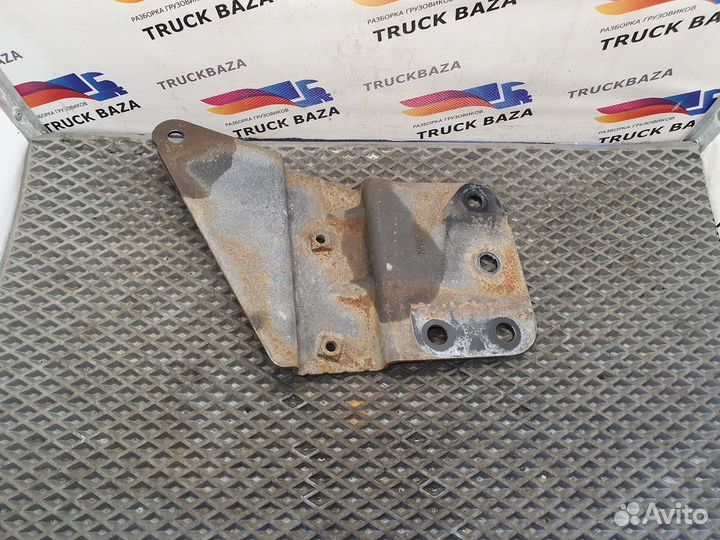 Кронштейн радиатора правый Scania 5-series