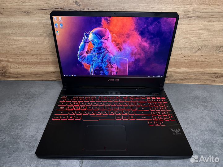 Asus TUF ryzen 5 3550H/RX560X 4gb/SSD 512 gb