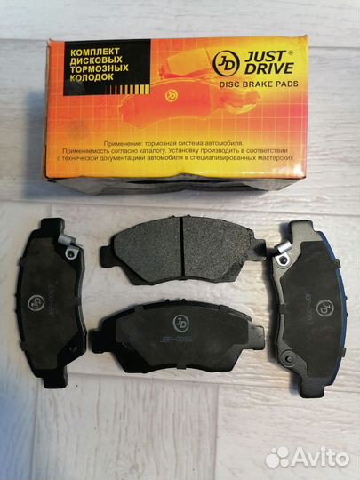 Колодки тормозные передние Honda Accord