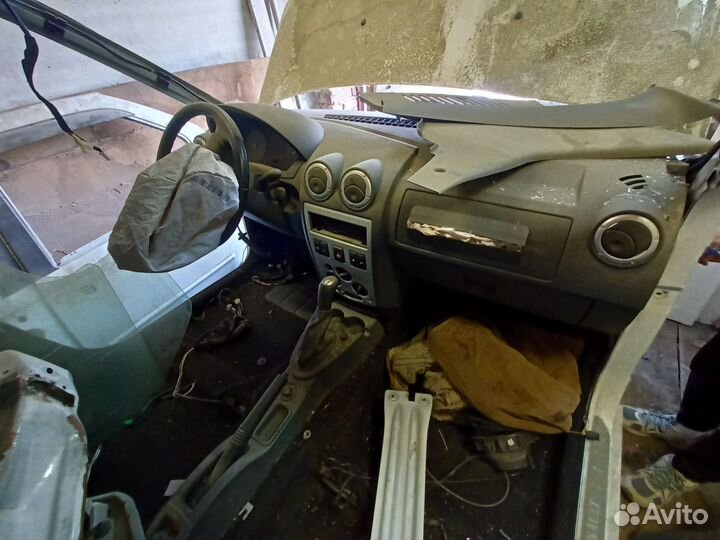 Logan 1 разбор