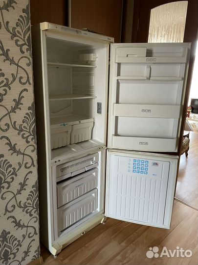 Холодильник Stinol