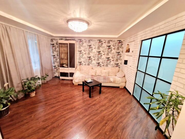 4-к. квартира, 80 м², 5/9 эт.