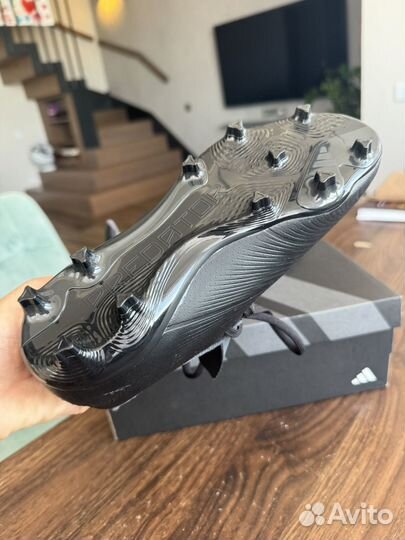 Футбольные бутсы adidas Predator 35 размер