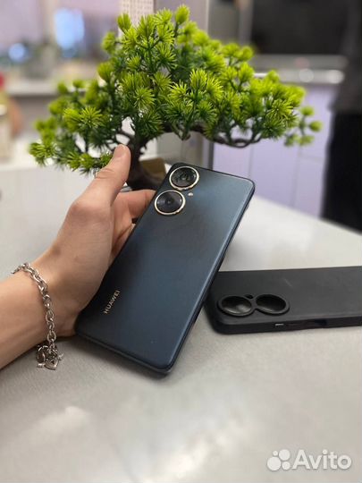 HUAWEI nova 11i, 8/128 ГБ