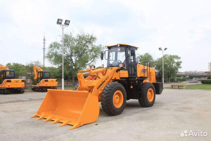 Фронтальный погрузчик Lonking CDM835, 2023