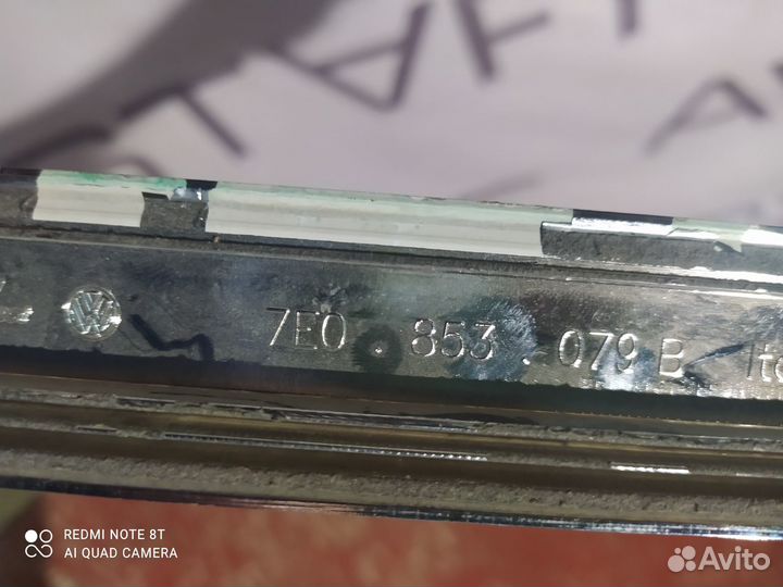 Молдинг крышки багажника Volkswagen Transporter T6