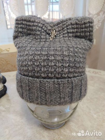 Шапка женская вязаная