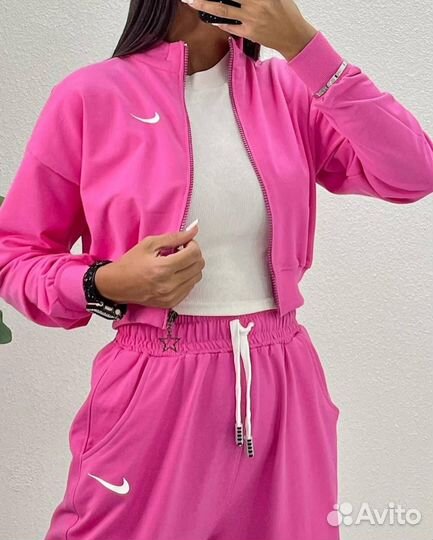 Спортивный костюм nike женский от 42- 48 размер