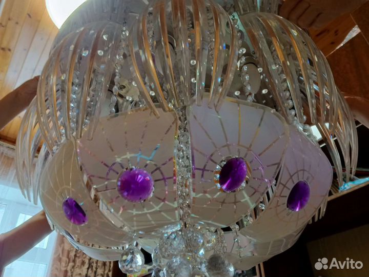 Люстра потолочная