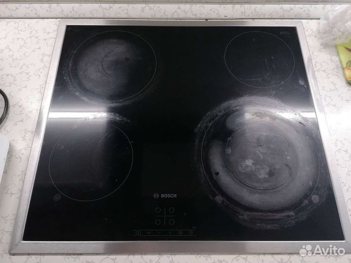 Продаю варочную панель Бош