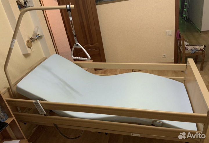 Кровать медицинская с электроприводом Economic Il