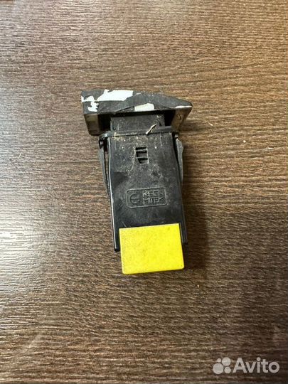 Кнопка обогрева заднего стекла Kia Spectra 1.6 S6D