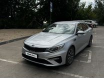 Kia K5 2.0 AT, 2018, 87 000 км, с пробегом, цена 2 300 000 руб.