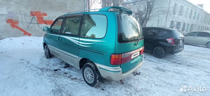 Nissan Serena 2.0 AT, 1998, 100 000 км