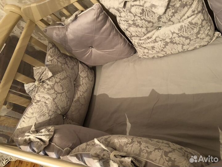 Балдахин бортики