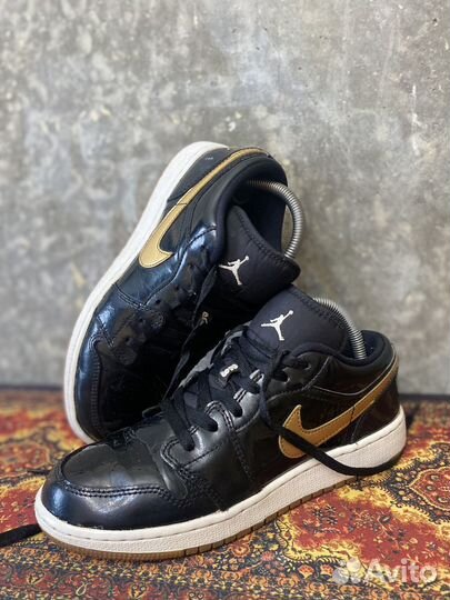 Кроссовки Jordan Air Jordan 1 Low GS