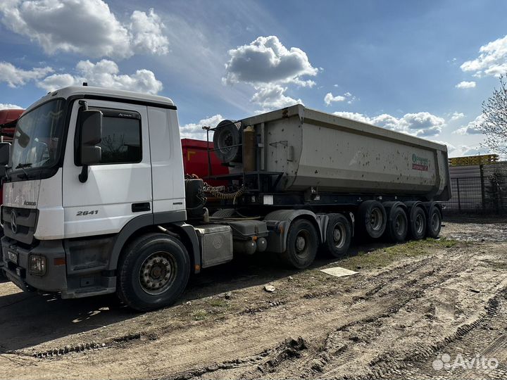 Mercedes-Benz Actros 2641S с полуприцепом, 2013