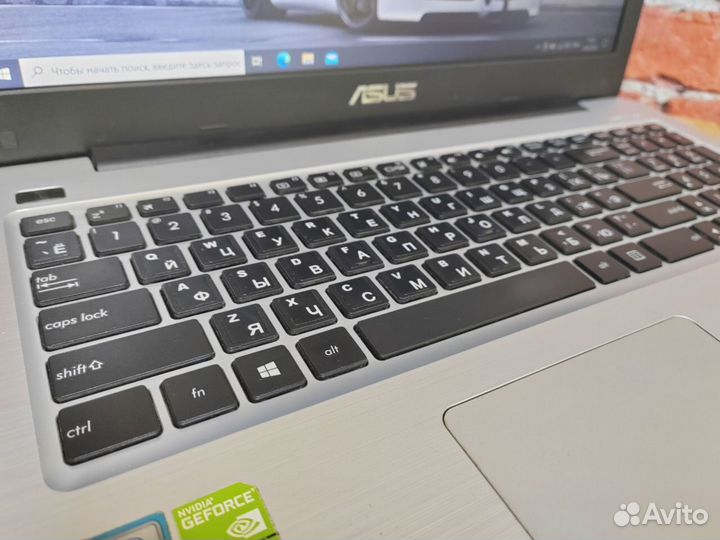 Игровой ноутбук Asus с SSD240 и 920MX Обмен