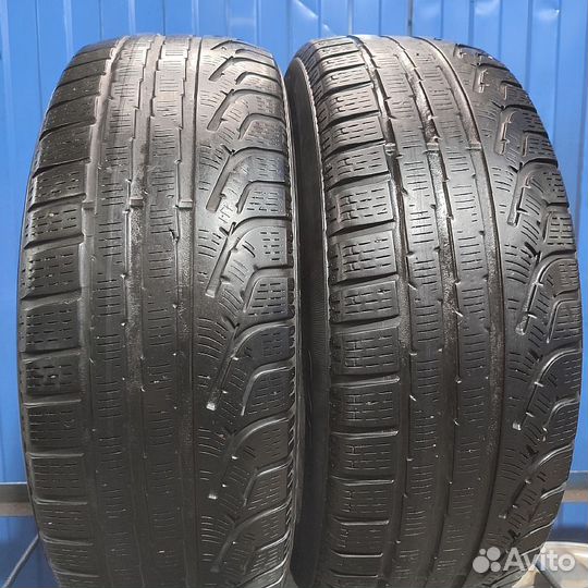 Pirelli Winter Sottozero 210 Serie II 215/60 R17