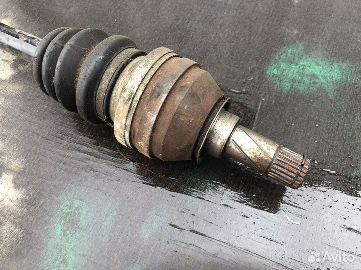 Привод правый Opel Astra H