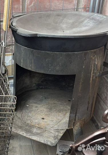 Казан чугунный 12 литров с печкой