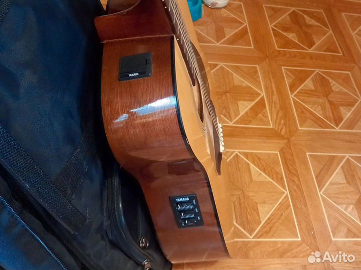 Акустическая гитара yamaha fx310A из массива Cort