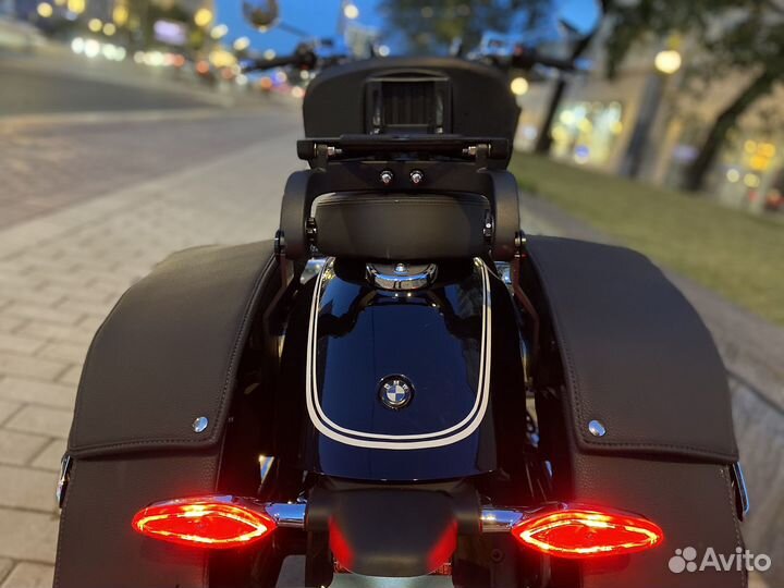 Продам мотоцикл BMW R18 класскик