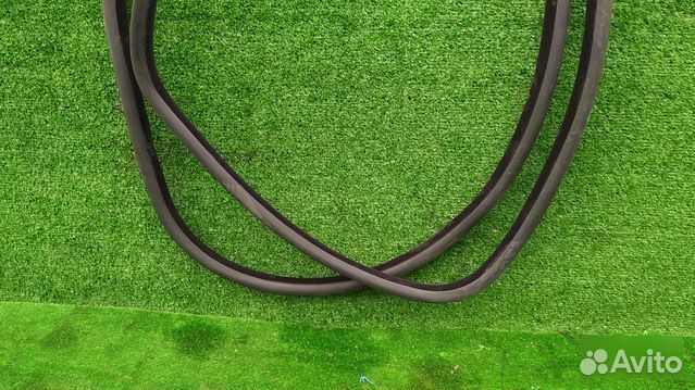 Уплотнительная резинка дверей задняя Volvo V70