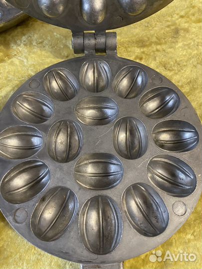 Формы для выпечки орешница СССР новая