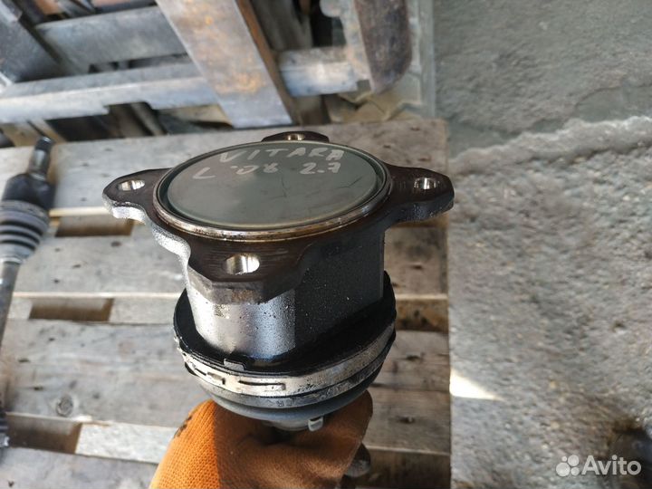 Полуось передняя левая Suzuki Grand Vitara 2008