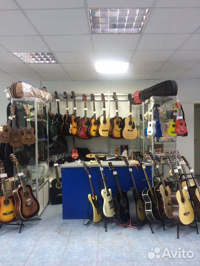 Гитара акустическая