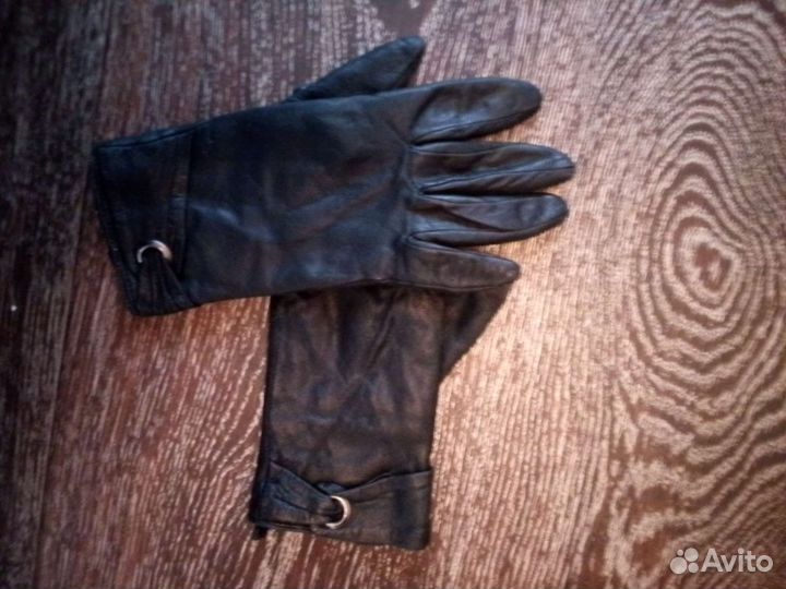 Перчатки женские кожаные