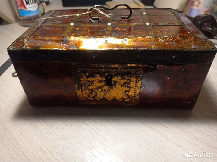 Шкатулка старинная