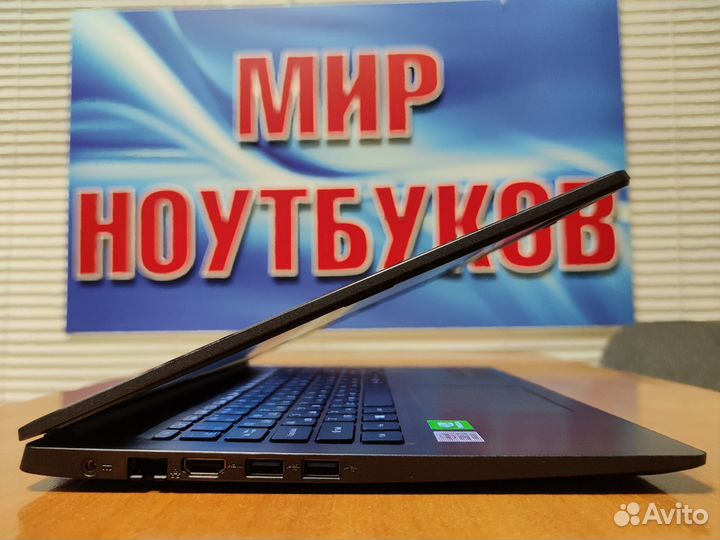 Игровой ноутбук / Acer / как новый / 2021год