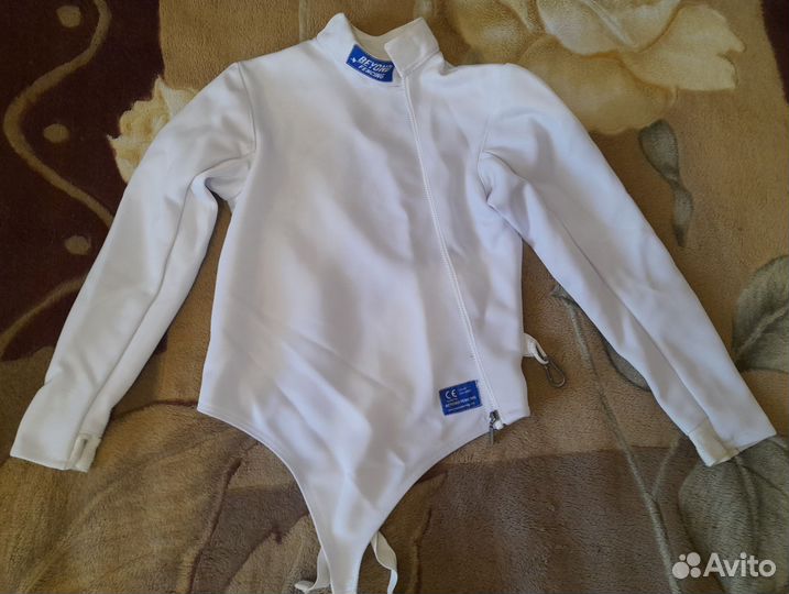 Форма для фехтования