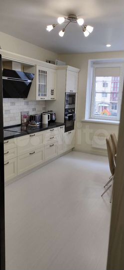 3-к. квартира, 93,4 м², 2/26 эт.