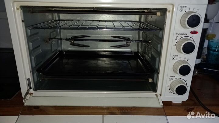 Электрическая печь Rolsen kw3026